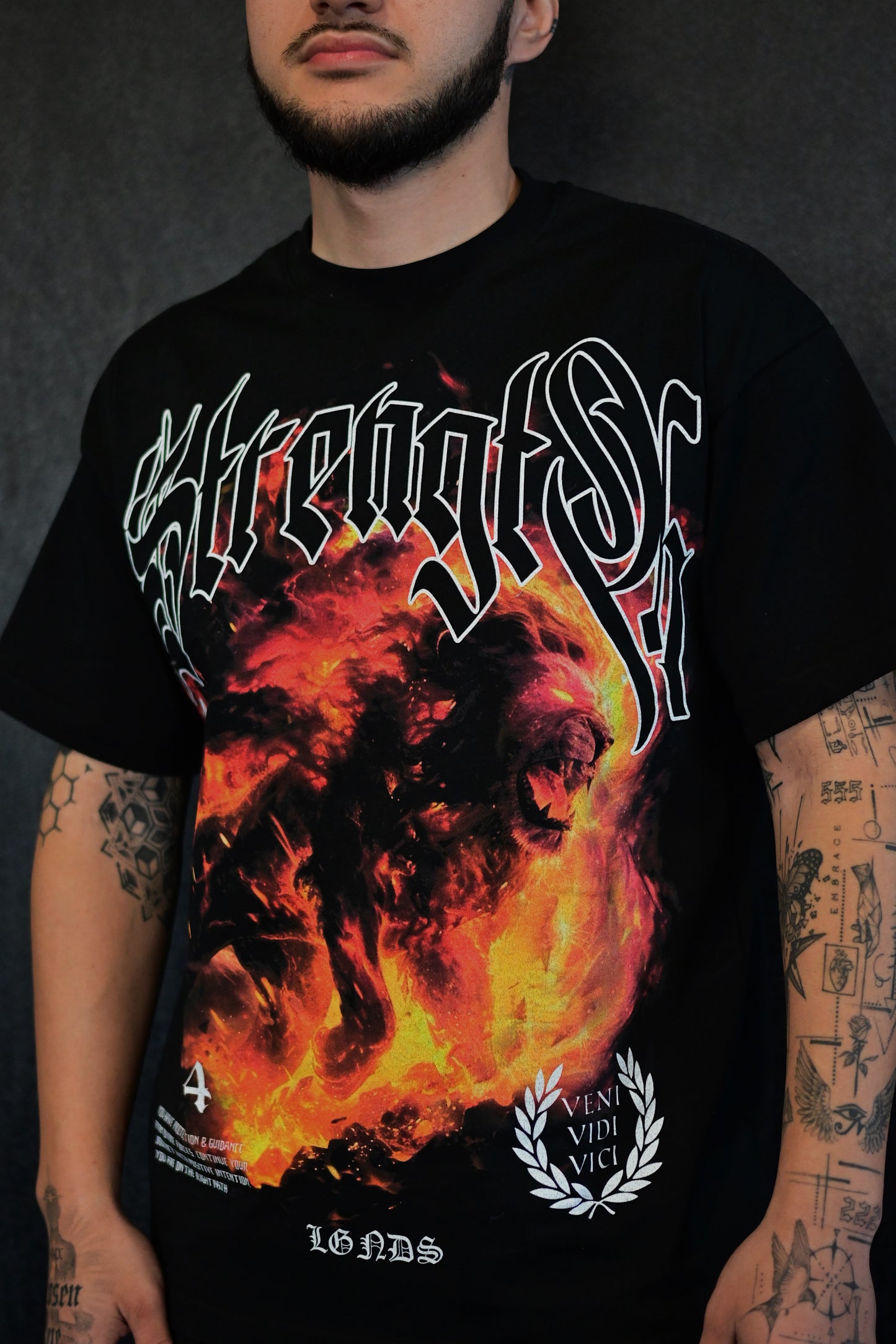 STRENGTH OVERSIZED T-SHIRT